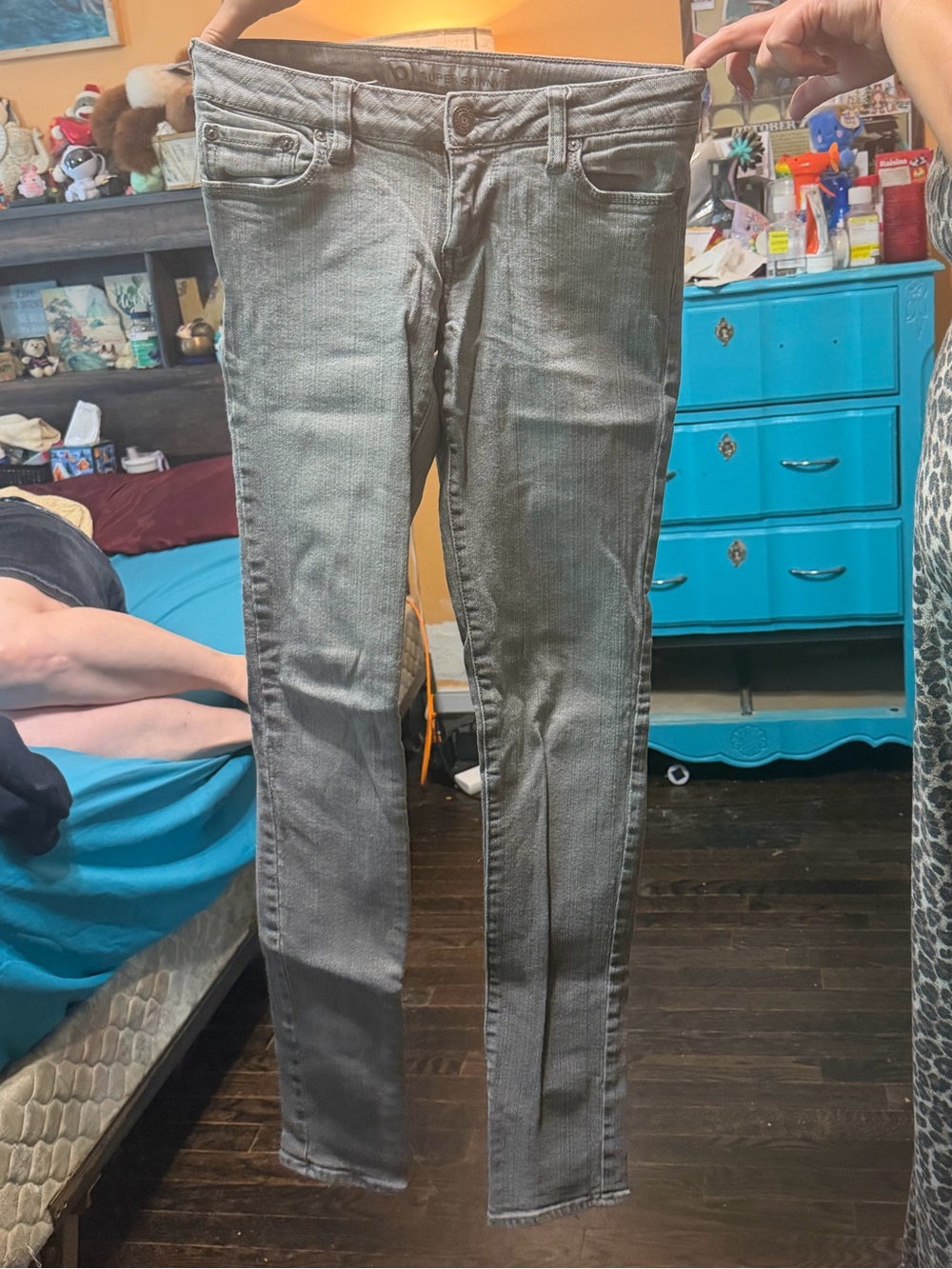 Bullhead Gray Super Skinny Jeans Size 1R